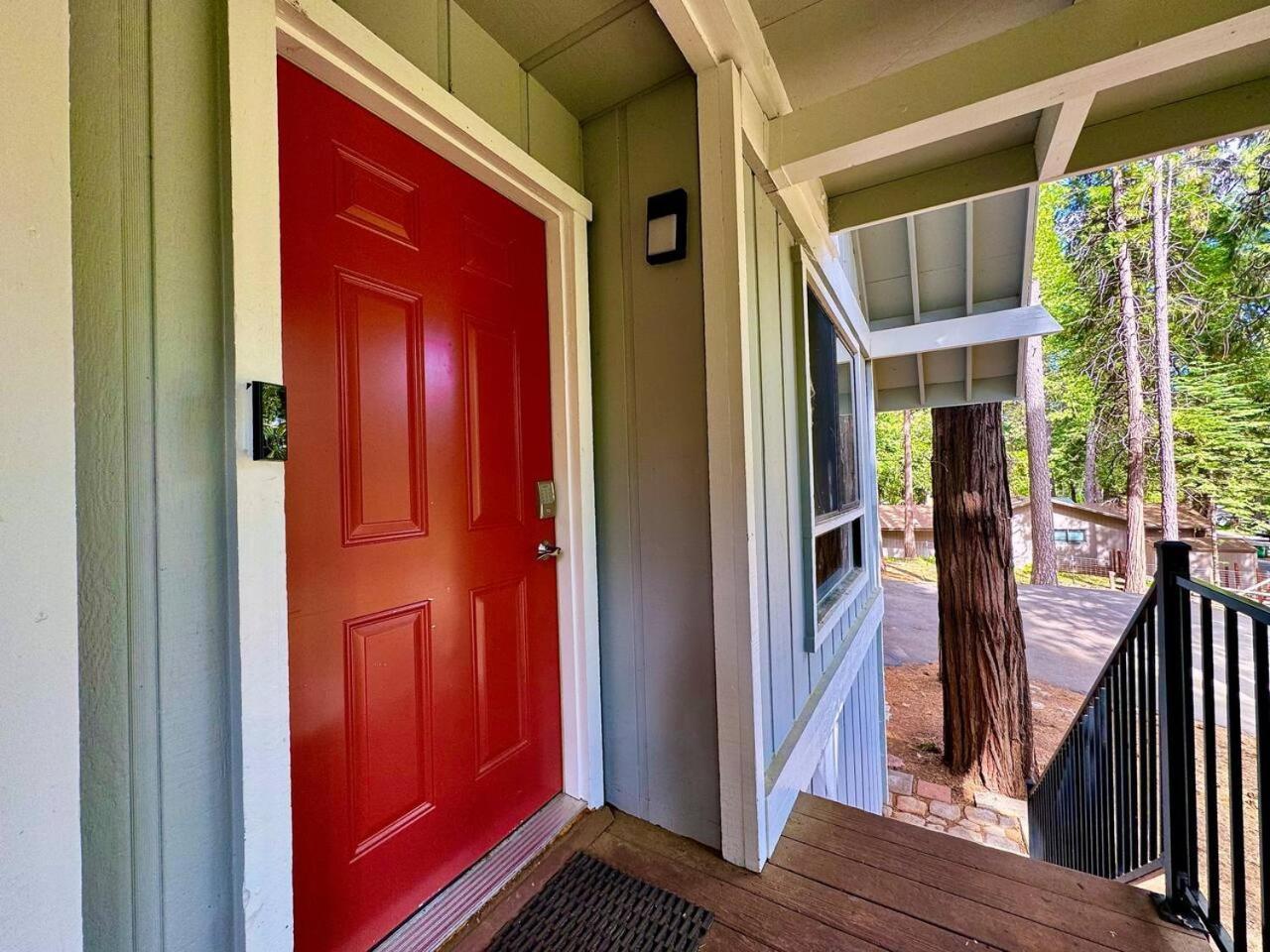 Cabin In The Trees-Game Room Pollock Pines Luaran gambar