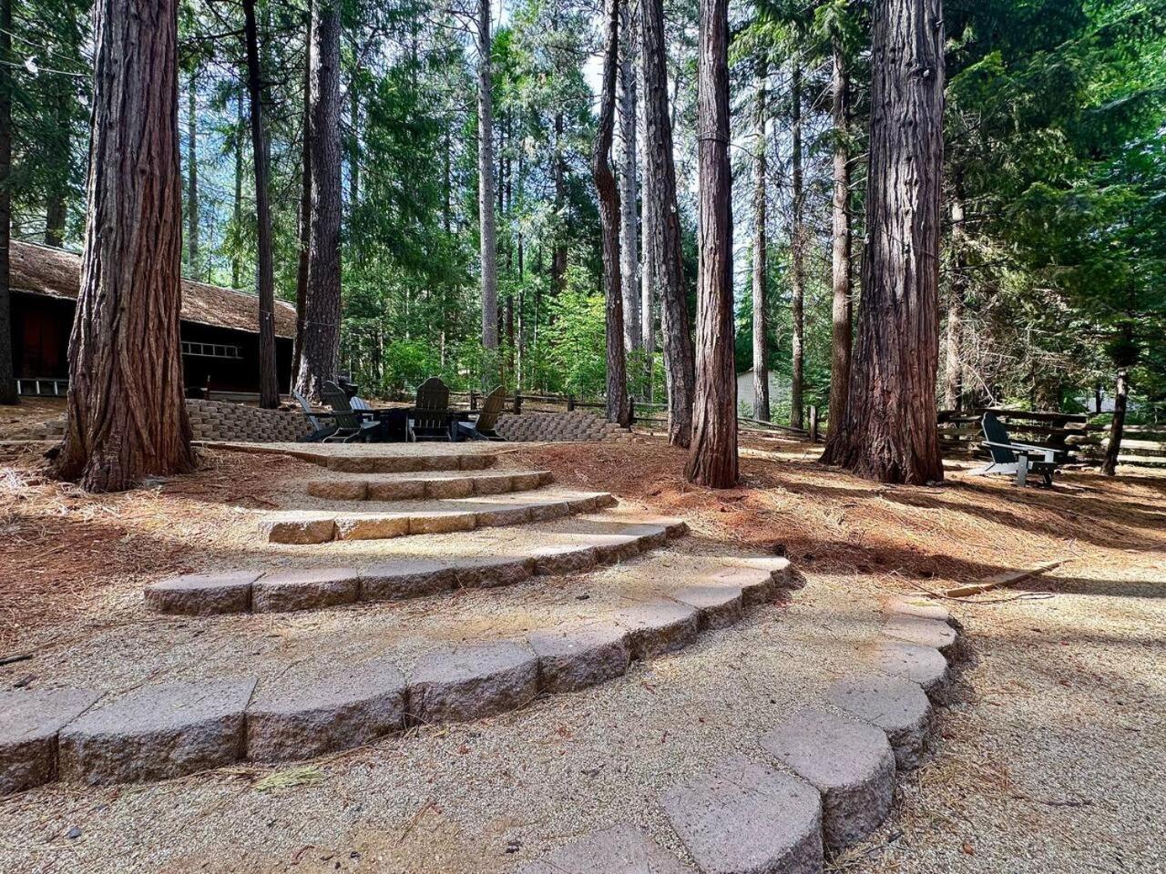 Cabin In The Trees-Game Room Pollock Pines Luaran gambar