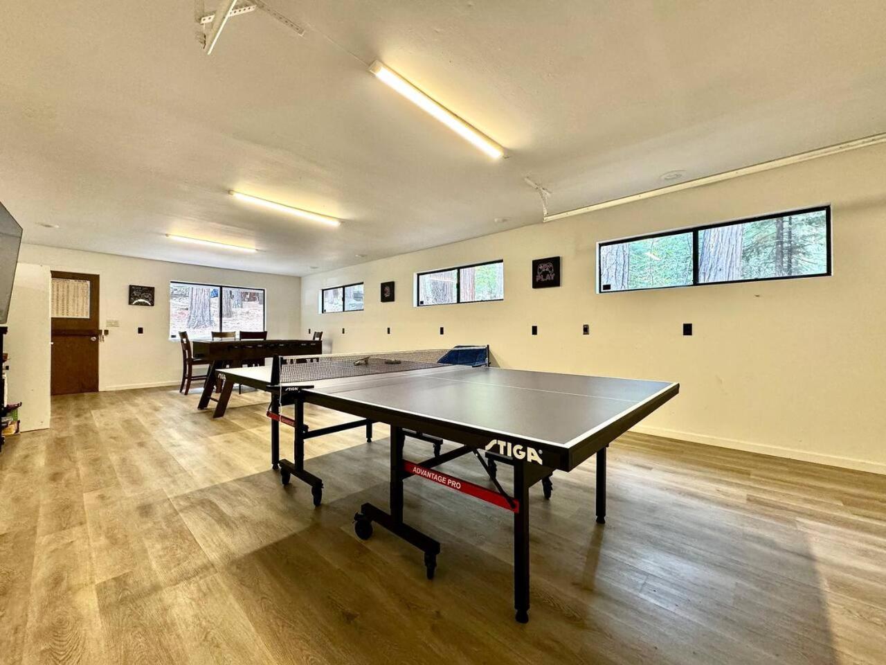 Cabin In The Trees-Game Room Pollock Pines Luaran gambar