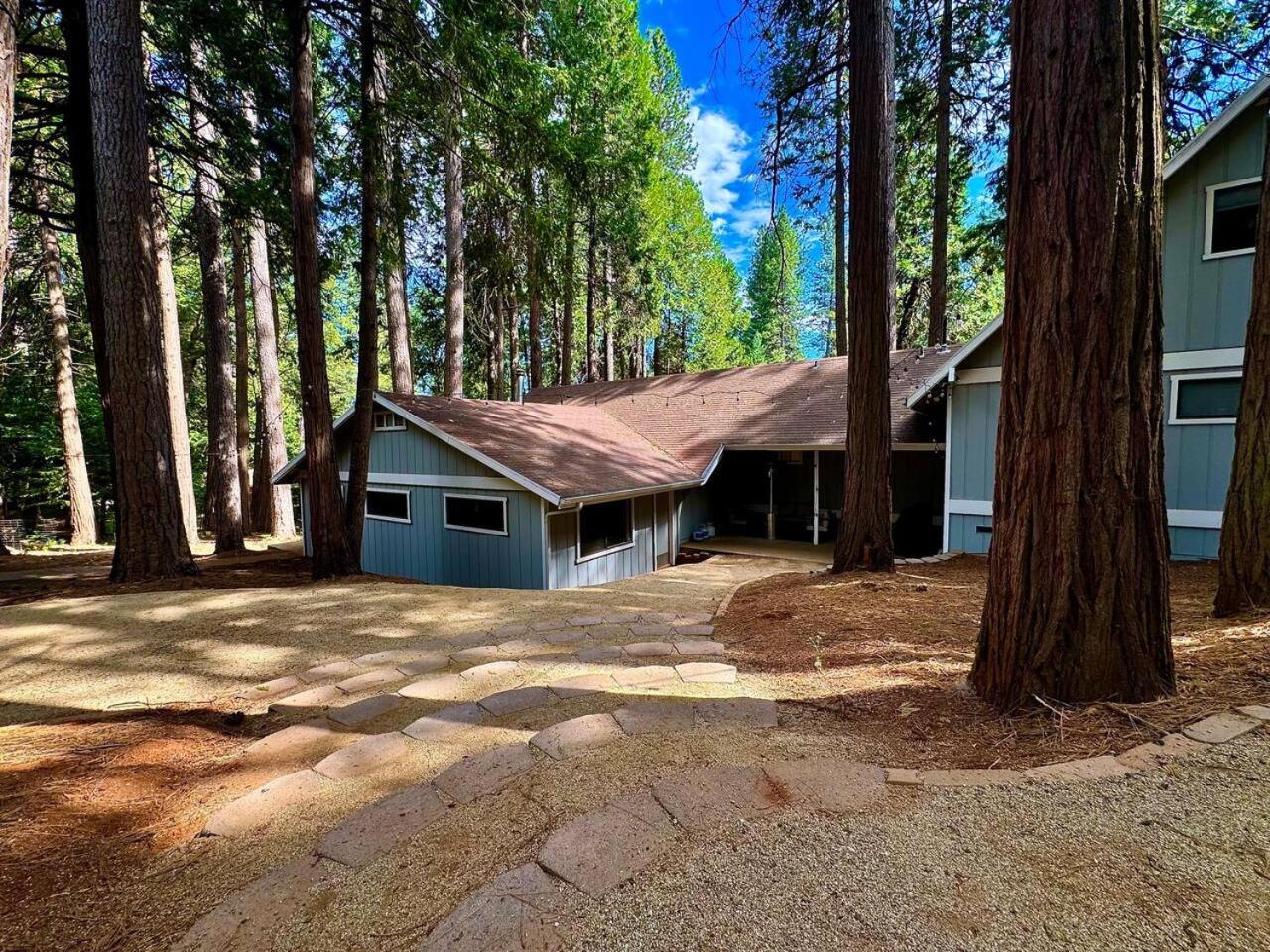Cabin In The Trees-Game Room Pollock Pines Luaran gambar