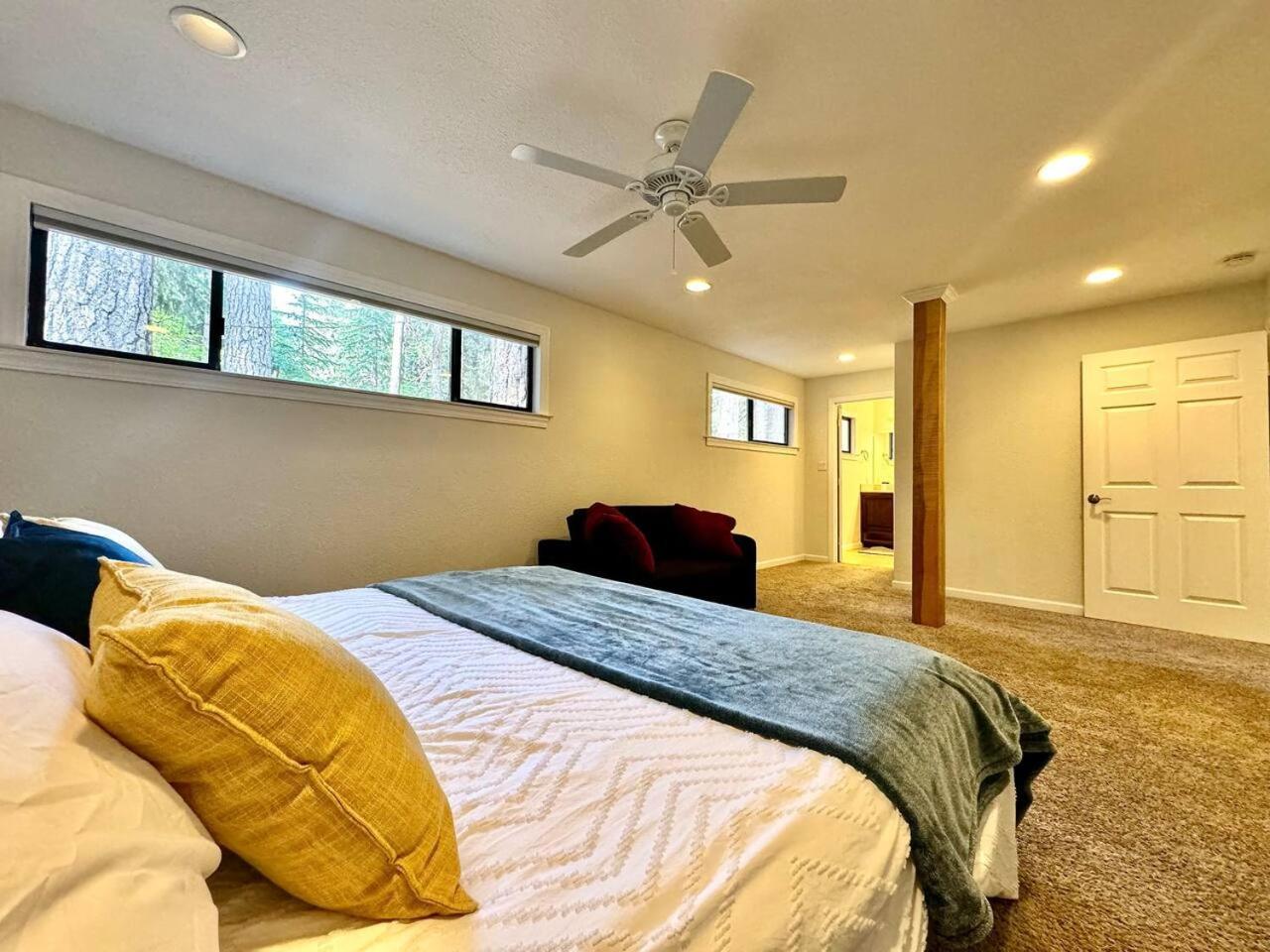 Cabin In The Trees-Game Room Pollock Pines Luaran gambar